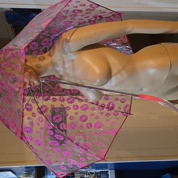 Betsey Johnson Clear and Pink Lip Print Umbrella - Picture 2 of 7